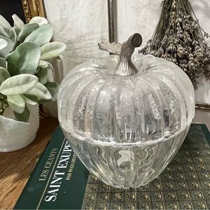 🤍Crystal Apple Candy Dish with Frosted Lid
